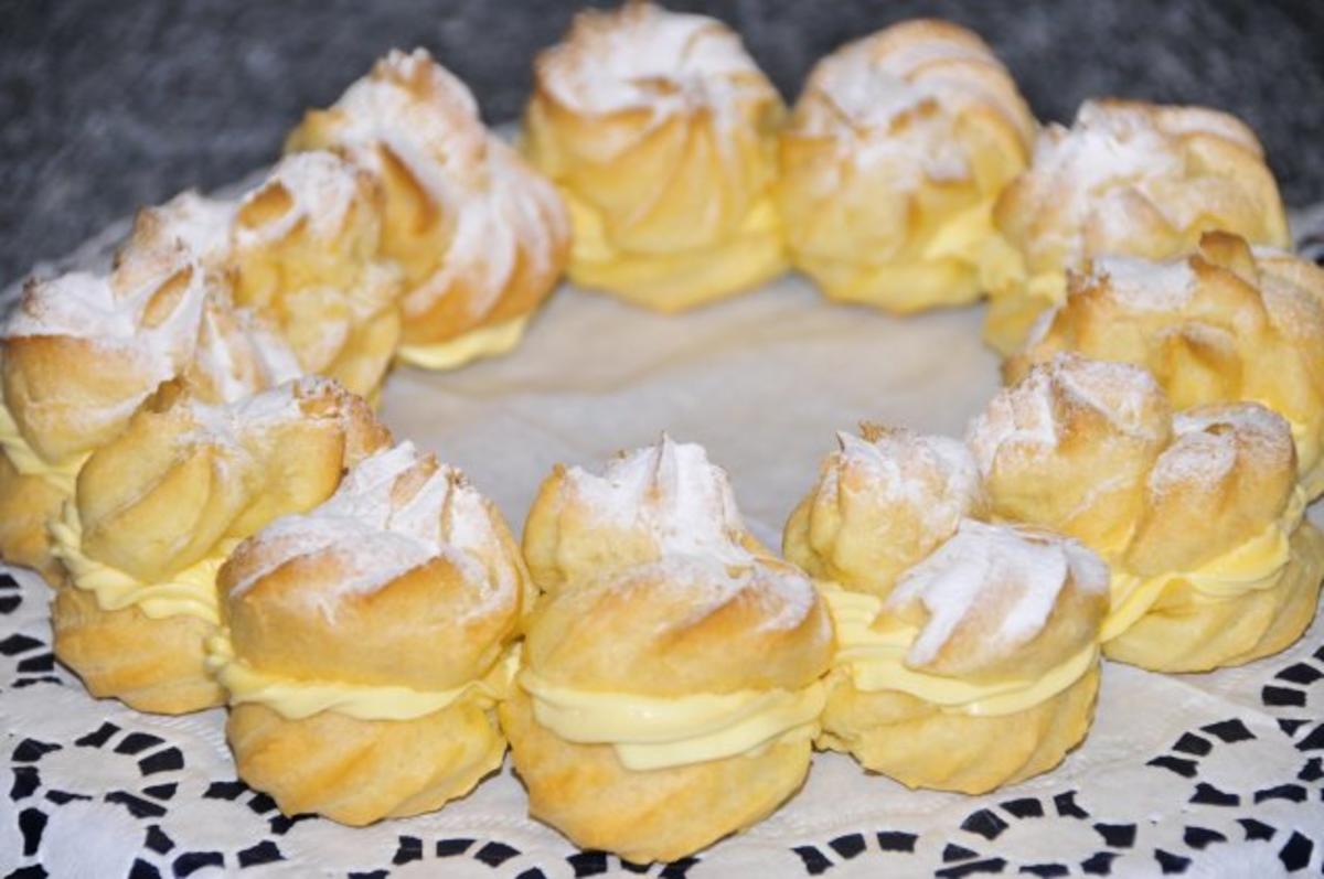 Brandteig-Windbeutel mit Vanillecreme: Ein Himmlisches Dessert für Jede ...
